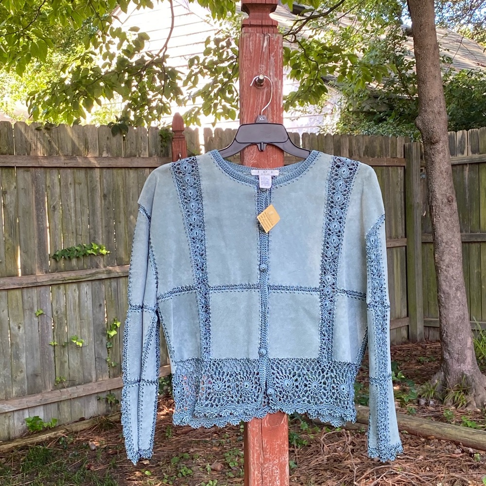 IDI Blue crosched blouse